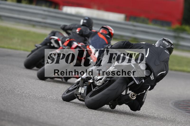 /37 28.07.2025 Dunlop Ride und Test Day ADR/Einsteiger gruen/69